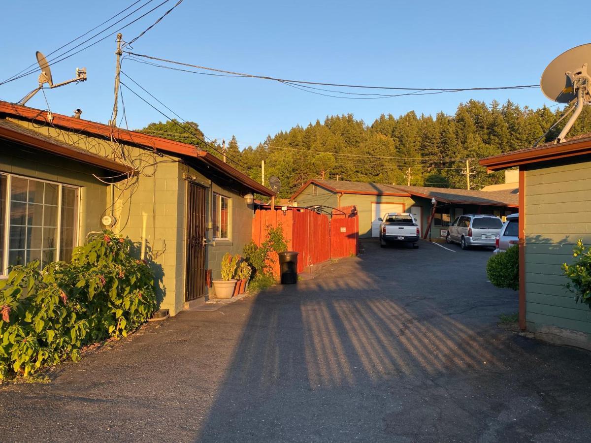Johnston'S Motel Garberville Exteriör bild